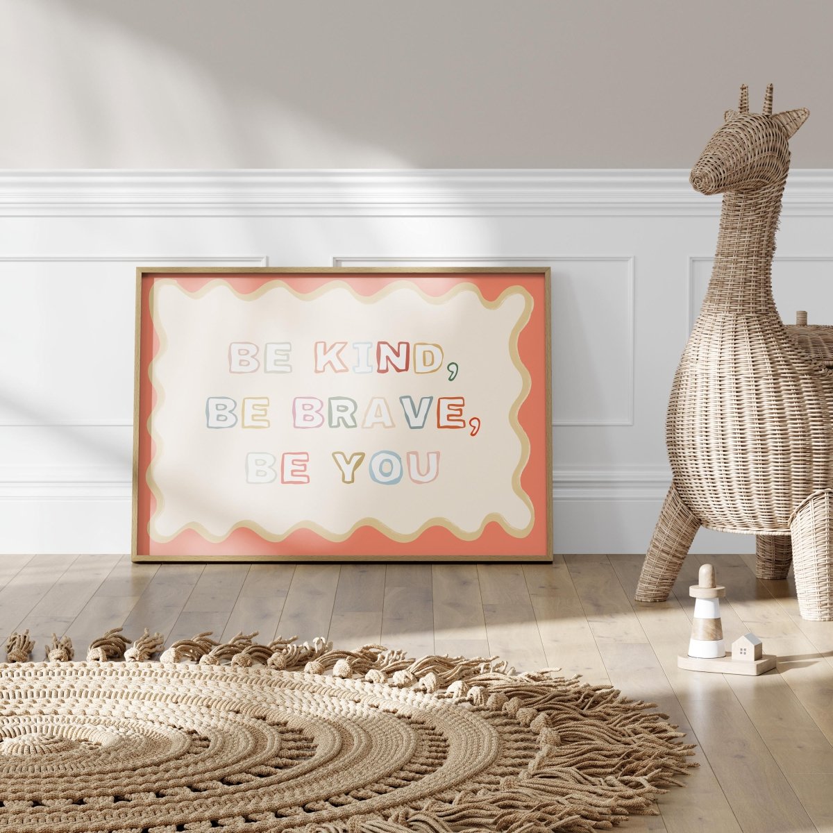 Poster Kinderzimmer · Be Kind, Be Brave, Be You · Bunter Spruch in Regenbogenfarben · Mutmachende Wanddeko · Ohne Rahmen - justgoodmood