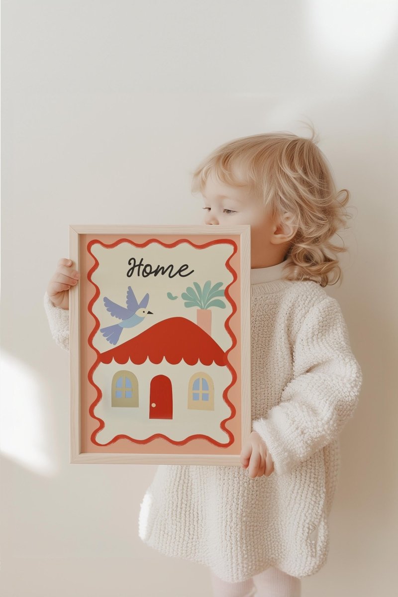 Poster Kinderzimmer Haus · Home mit Vogel & Pflanze · Liebevolles Wandbild · Sanfte Farben · Deko Print ohne Rahmen - justgoodmood