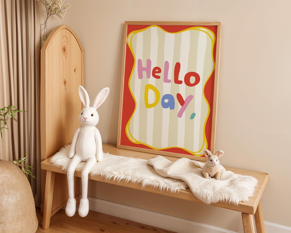 Poster Kinderzimmer · Hello Day Schriftzug · Fröhliches Spruchposter in bunten Farben · Gute - Laune - Deko für Kinder · Dekoprint ohne Rahmen - justgoodmood