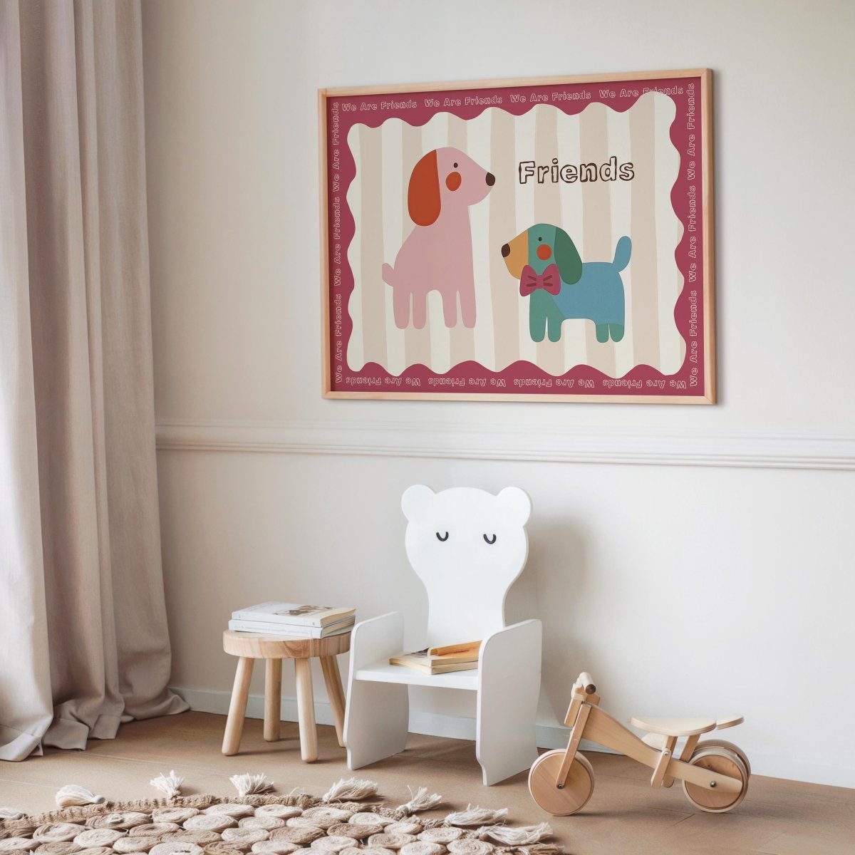 Poster Kinderzimmer Hunde · We Are Friends · Niedliches Tierposter mit zwei bunten Hunden · Freundschaft & Liebe · Dekoprint ohne Rahmen - justgoodmood