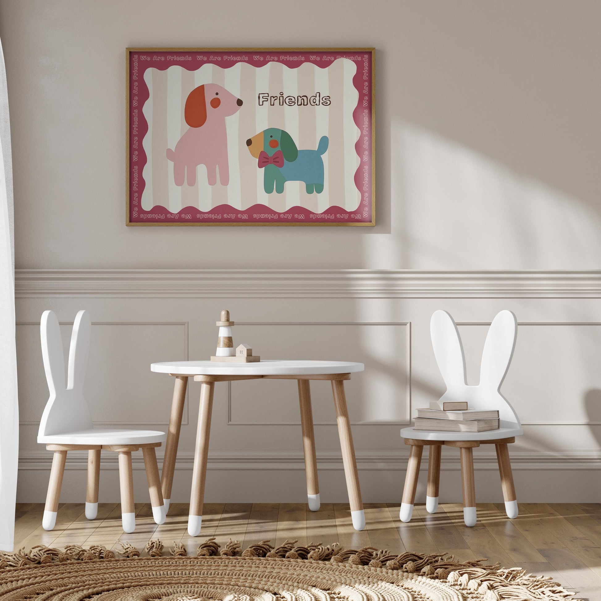 Poster Kinderzimmer Hunde · We Are Friends · Niedliches Tierposter mit zwei bunten Hunden · Freundschaft & Liebe · Dekoprint ohne Rahmen - justgoodmood