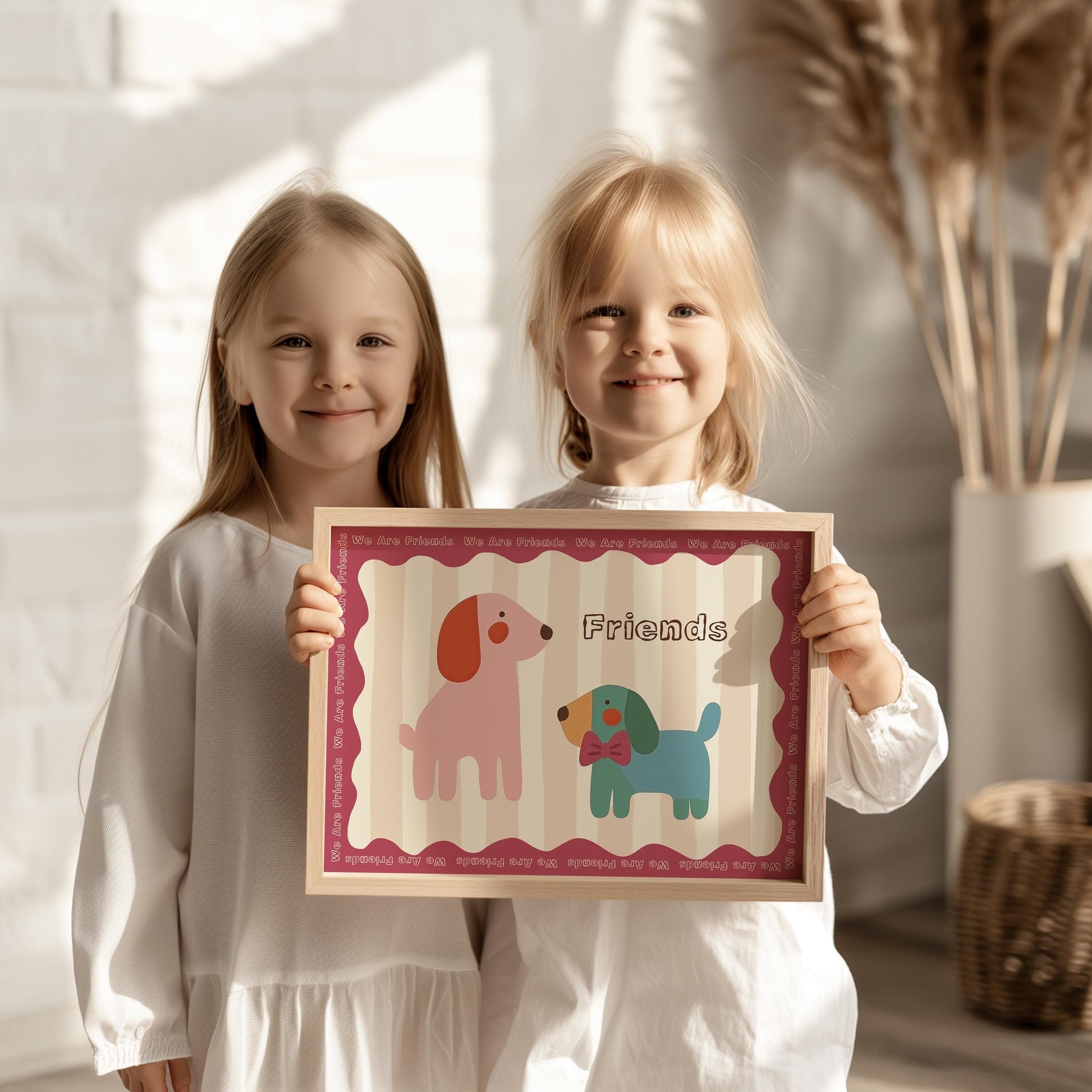Poster Kinderzimmer Hunde · We Are Friends · Niedliches Tierposter mit zwei bunten Hunden · Freundschaft & Liebe · Dekoprint ohne Rahmen - justgoodmood