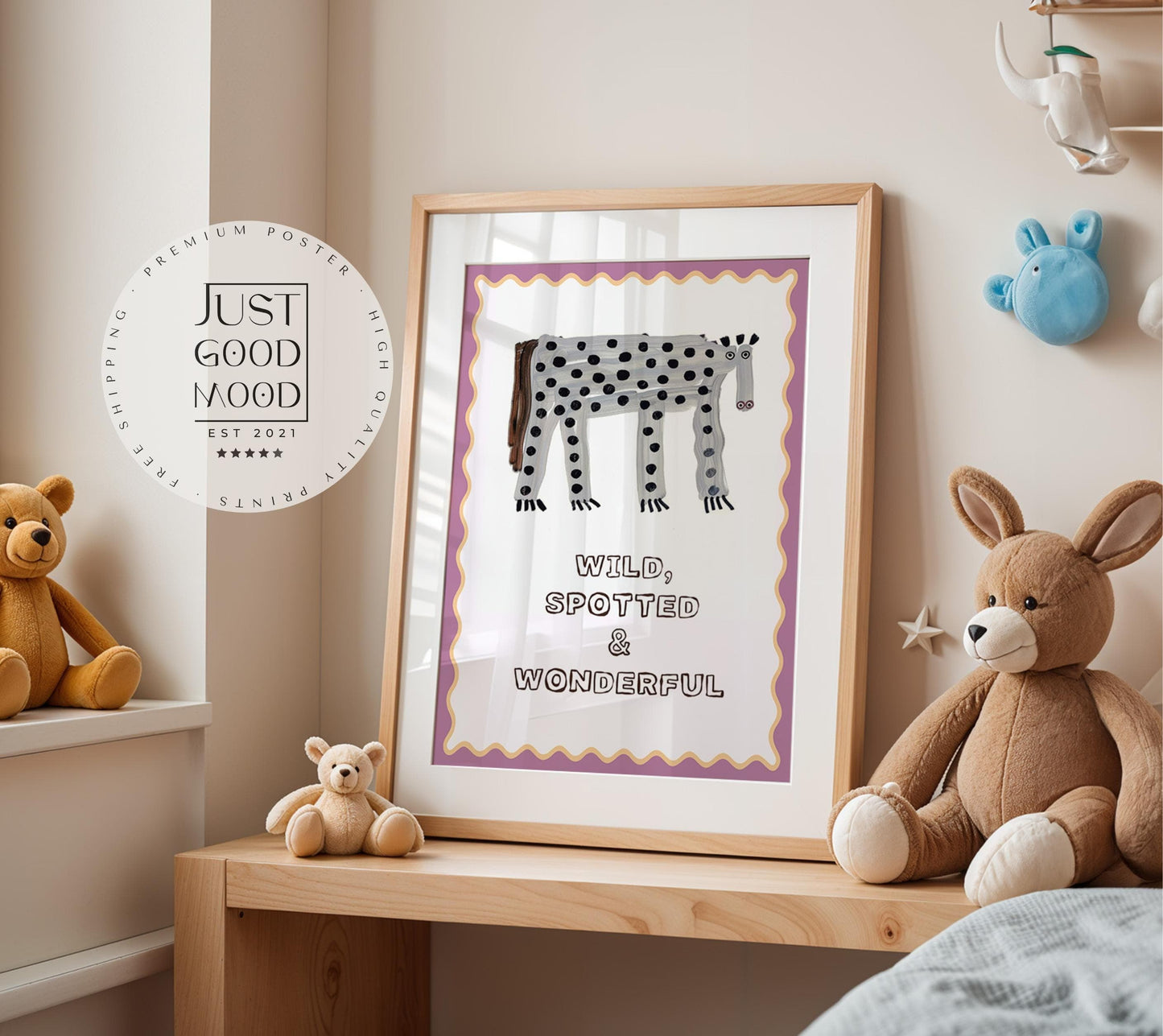 Poster Kinderzimmer Zitrone · Be Kind Spruch · Fruchtige Wanddeko mit Gesicht · Liebevolle Botschaft für Kinder · Dekoprint ohne Rahmen - justgoodmood