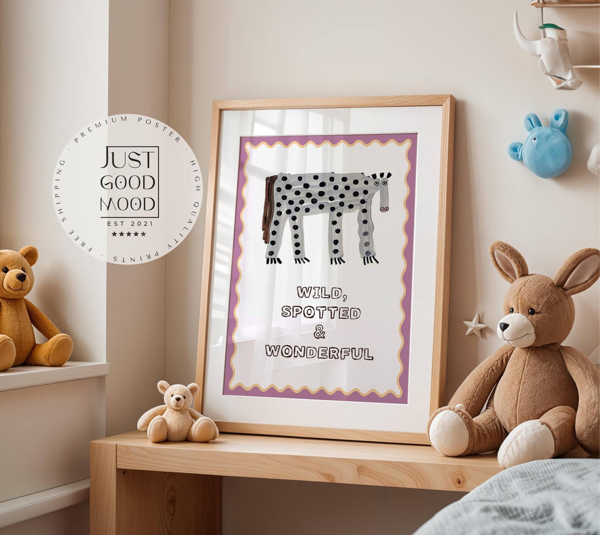 Poster Kinderzimmer Zitrone · Be Kind Spruch · Fruchtige Wanddeko mit Gesicht · Liebevolle Botschaft für Kinder · Dekoprint ohne Rahmen - justgoodmood