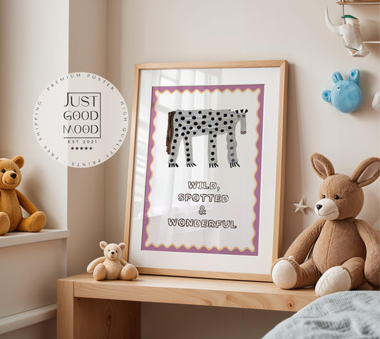 Poster Kinderzimmer Zitrone · Be Kind Spruch · Fruchtige Wanddeko mit Gesicht · Liebevolle Botschaft für Kinder · Dekoprint ohne Rahmen - justgoodmood