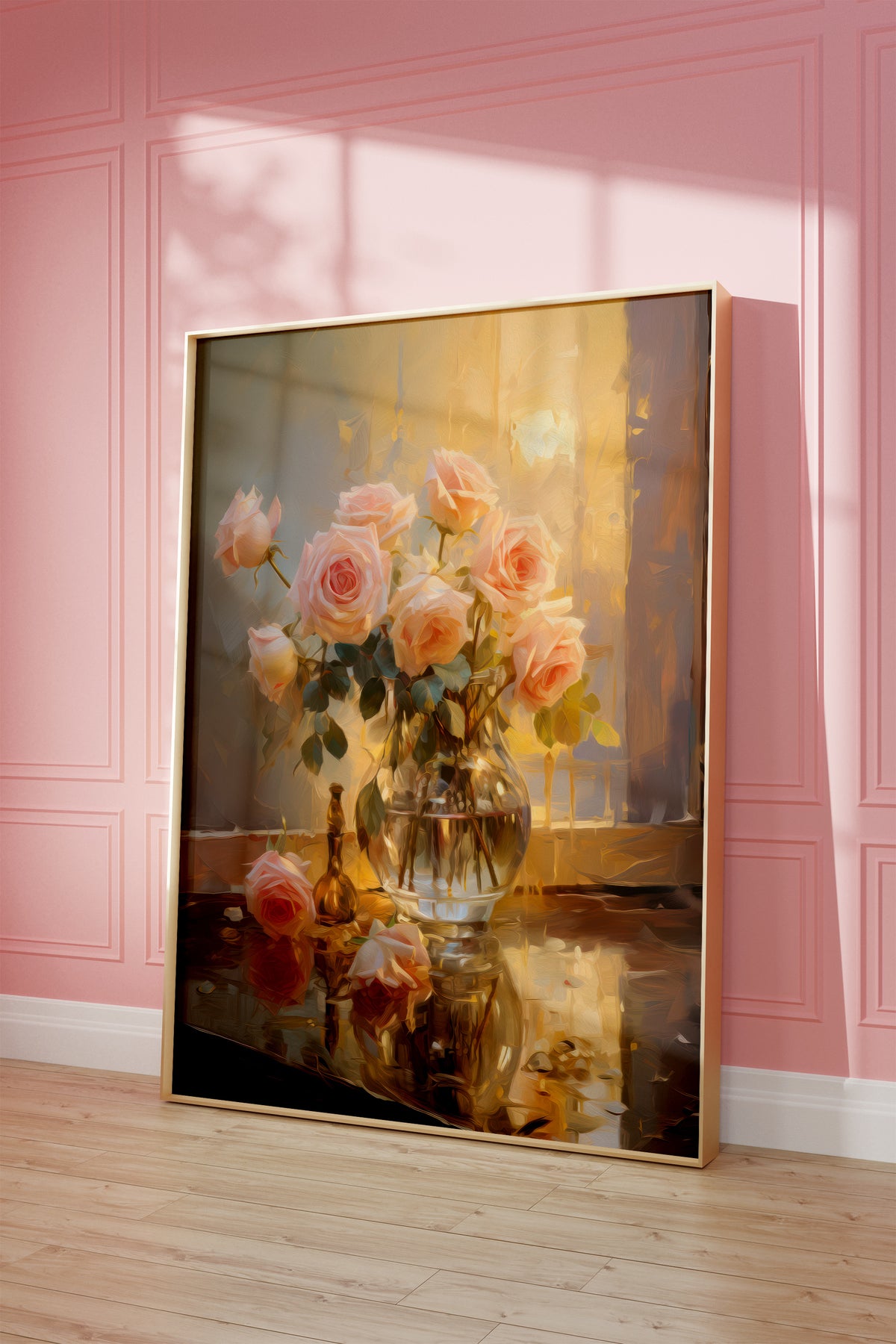 Gerahmtes Poster vor einer rosa Wand mit warmen Fensterschatten. Motiv: Rosa Rosen in einer runden Glasvase im warmen Fensterlicht.