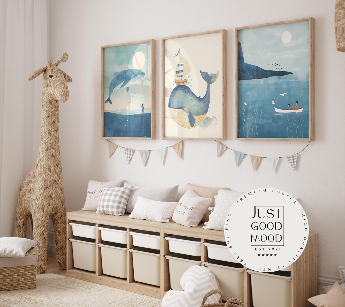 Wal Poster Kinderzimmer · Geschenkidee für Kinder ·Märchenhafte Ozeane · Traumhaftes Wal Abenteuer · Kind trifft Wal ·Deko Print ohne Rahmen - justgoodmood