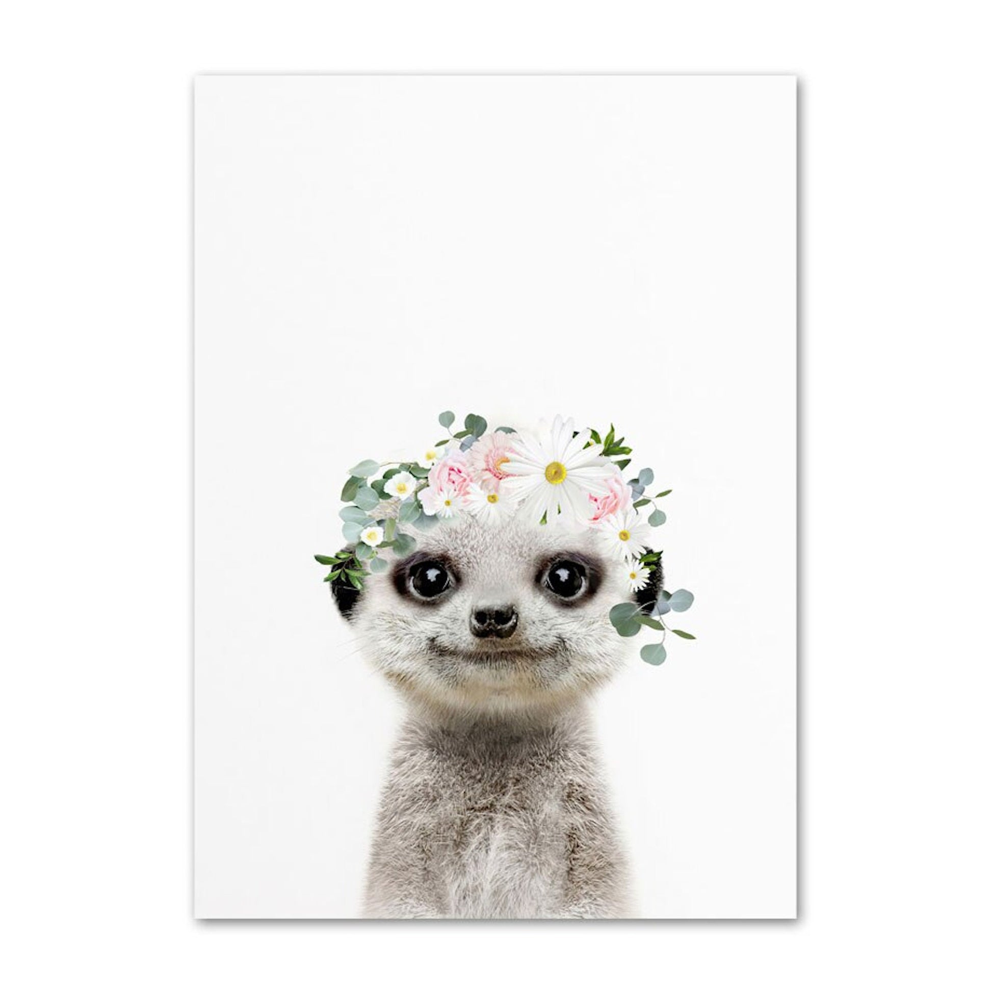 Lustiger Erdmännchen mit floraler Kopfbedeckung in einem Poster von justgoodmood. Helles Kinder Tiere mit Blumenkranz Design für verspielte Räume.