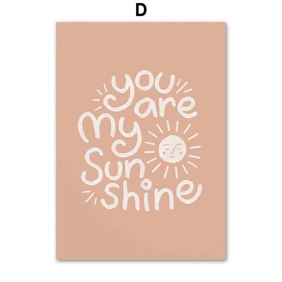 Inspirierendes Wandkunstwerk von justgoodmood mit dem Text 'you are my sunshine' und einem sonnigen Motiv, ideal für ein warmes Zuhause.