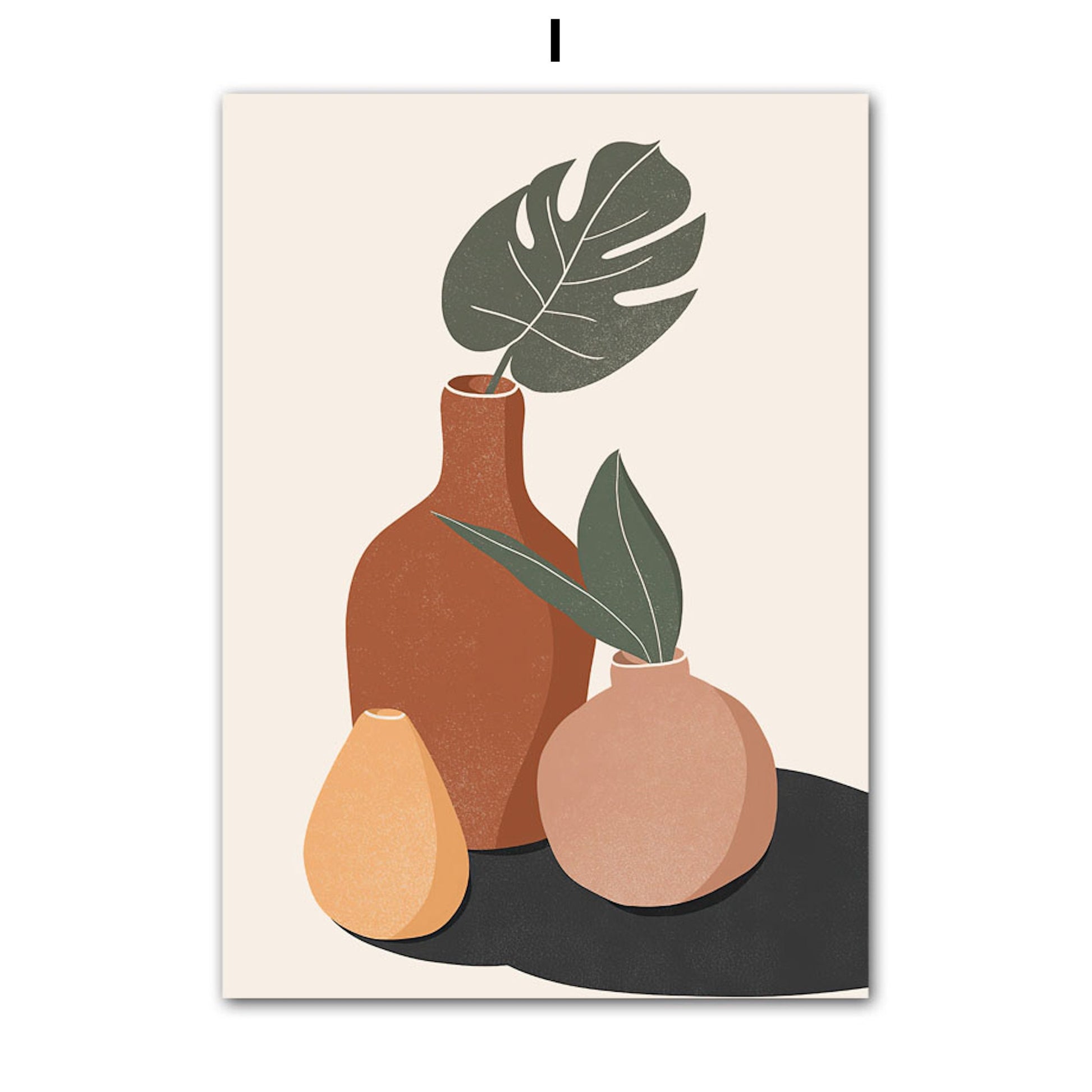Boho Abstrakt Boho I Berge Sonne Poster von justgoodmood. Kindliche Darstellung mit hübschen Vasen und Pflanzen, ideal für ein fröhliches Zuhause.