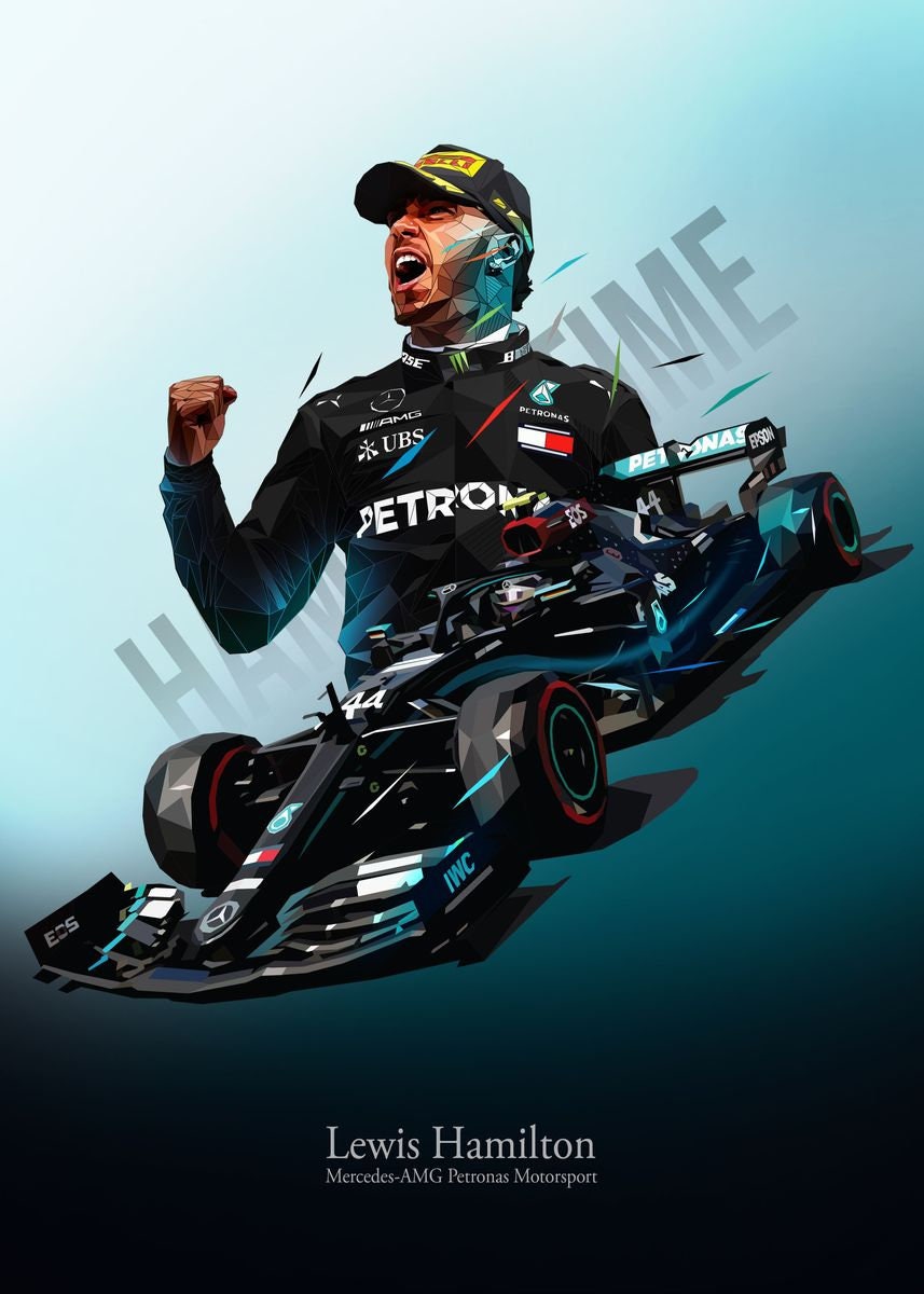 Fesselndes Bild von Lewis Hamilton, begeistert in seinem Mercedes-AMG Rennanzug, mit Rennwagen im Hintergrund. Poster Formel 1 Rennfahrer Rennwagen Lewis Hamilton I Deko Print ohne Rahmen von justgoodmood.