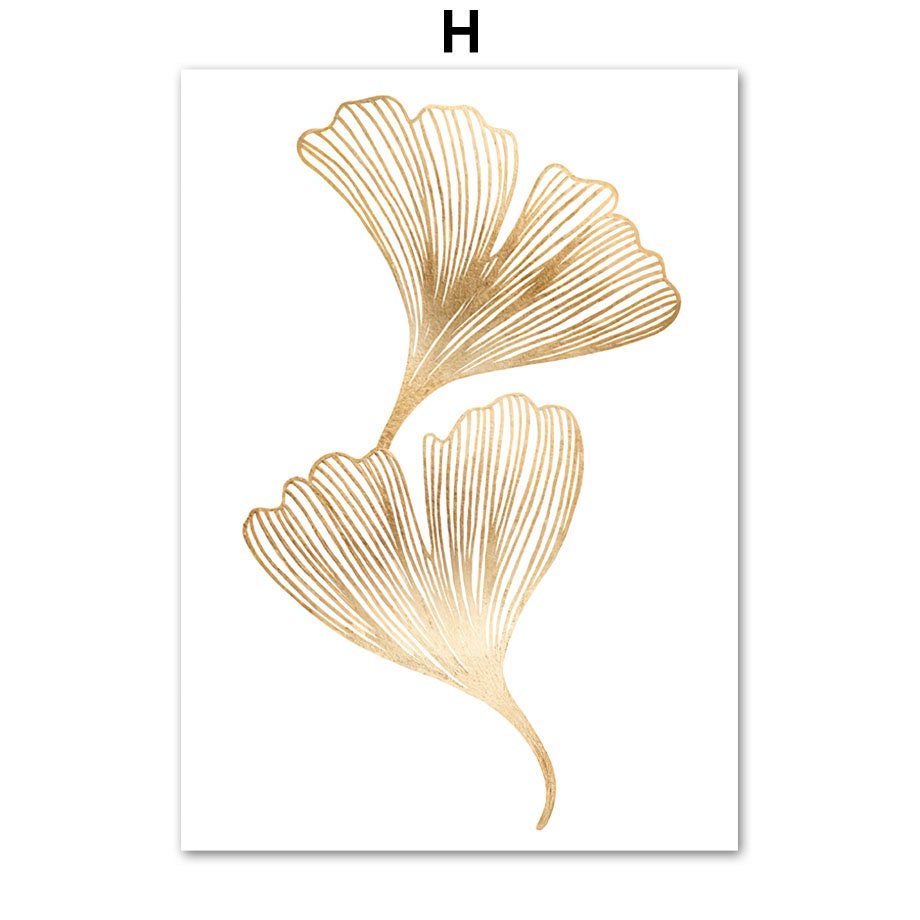 Ansprechendes Poster mit goldenen Ginkgo-Blättern von justgoodmood, perfekt für eine elegante Wanddekoration.