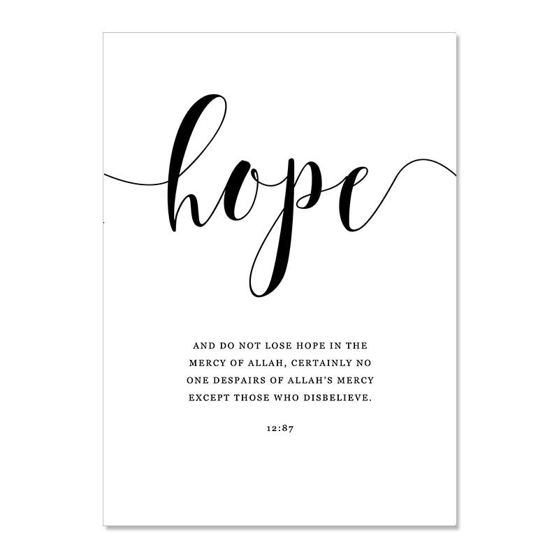 Elegantes Poster mit dem Wort 'Hoffnung' und einem inspirierenden Zitat von justgoodmood, perfekt für ein motivierendes Wohnambiente.