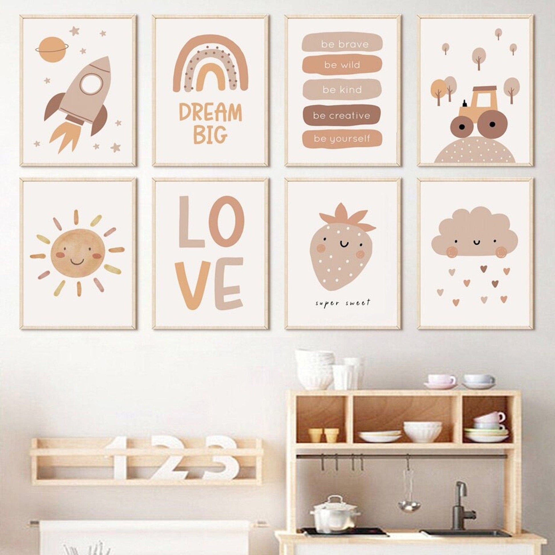 Poster Baby Motive Sonne Liebe Wolke Rakete Regenbogen Erdbeere Träume groß und Traktor als Deko Print ohne Rahmen - justgoodmood
