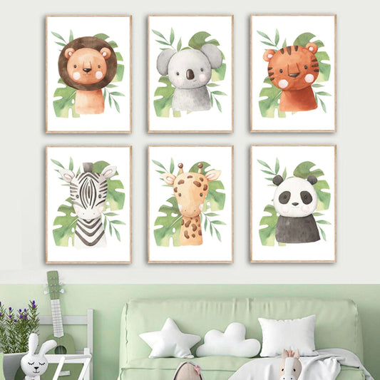 Poster Kinder süße Tiere mit Grünem Blatt Pandabär Giraffe Elefant Löwe Zebra Affe und Tiger als Deko Print ohne Rahmen - justgoodmood