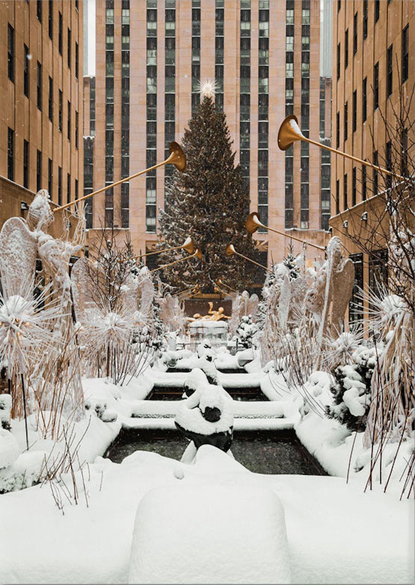 Poster New York Weihnachtsbaum Zimtplätzchen Kathedrale | Bilder Wohnzimmer | Wandbilder Schlafzimmer | Deko Print ohne Rahmen | Bilder Set - justgoodmood