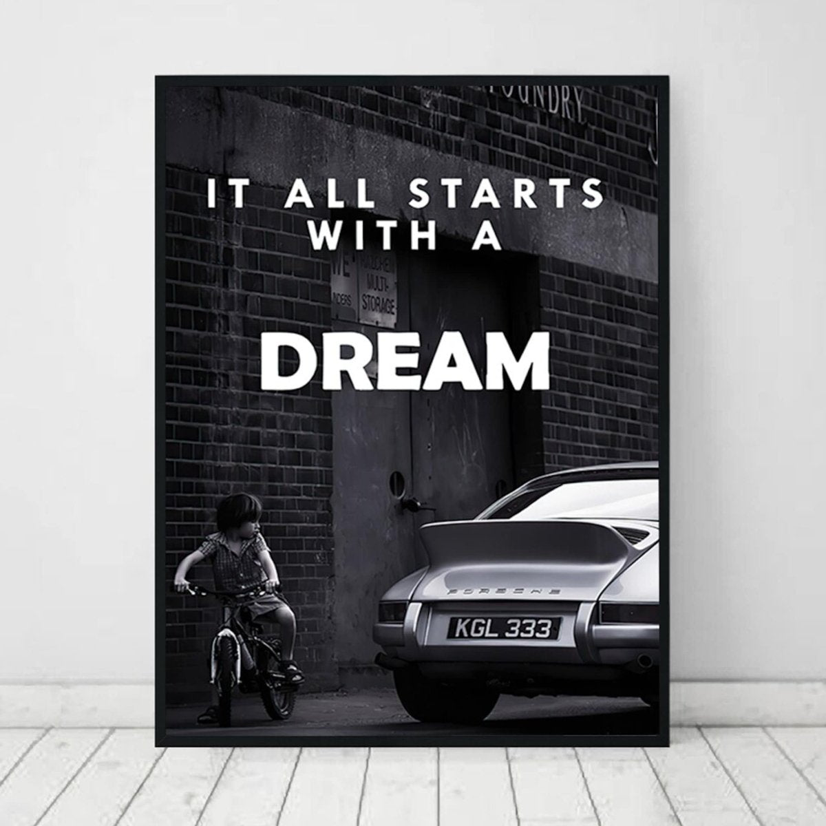 Poster Schwarz Weiß Luxus Geschäfte und Fahrzeuge als Deko Print ohne Rahmen - justgoodmood